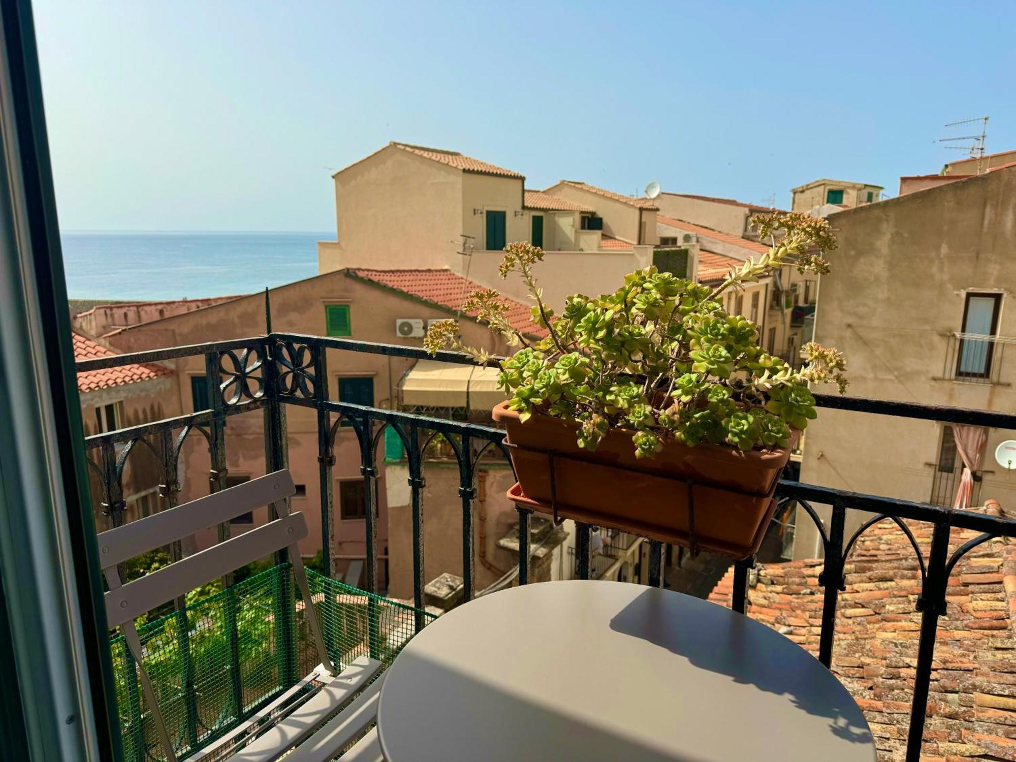Апартаменти Vittorio Emanuele Street House Чефалу Екстер'єр фото